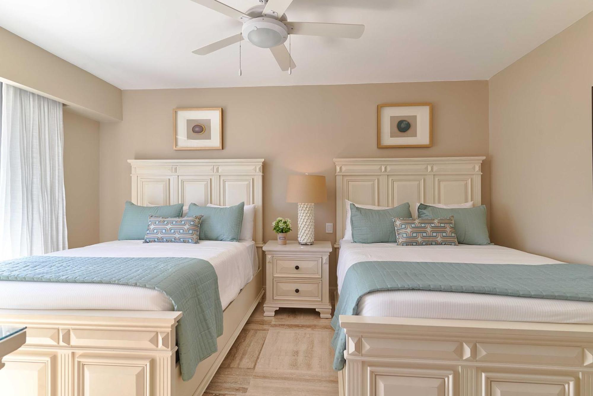 Costa Atlantica Punta Cana - Beach Vacation Condos Bagian luar foto